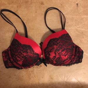 Victoria’s Secret bra